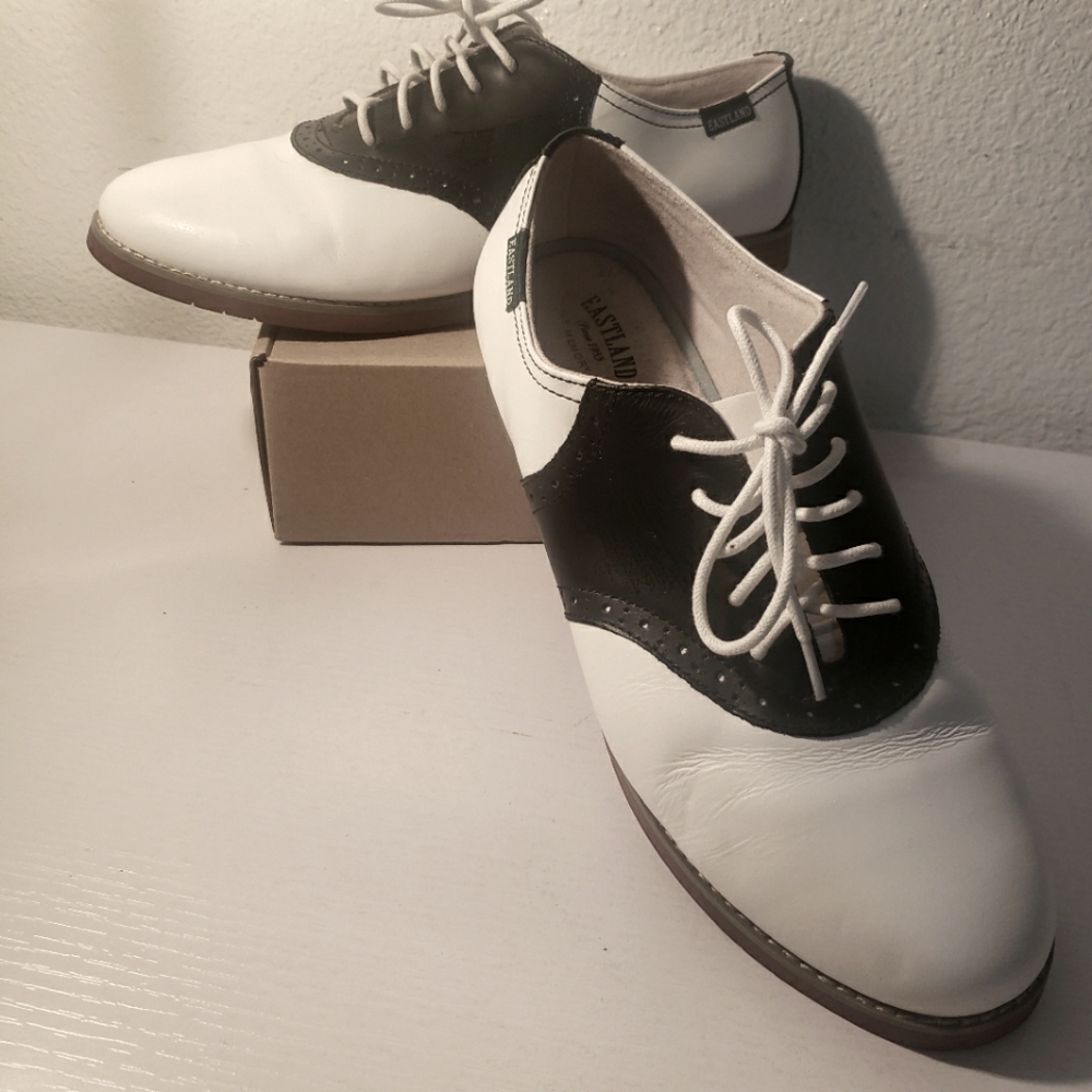 Eastland Women's Sadie Oxford